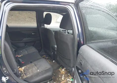 2018 Mitsubishi Outlander Le z USA, uszkodzony, nr VIN JA4AZ3A30JZ035648